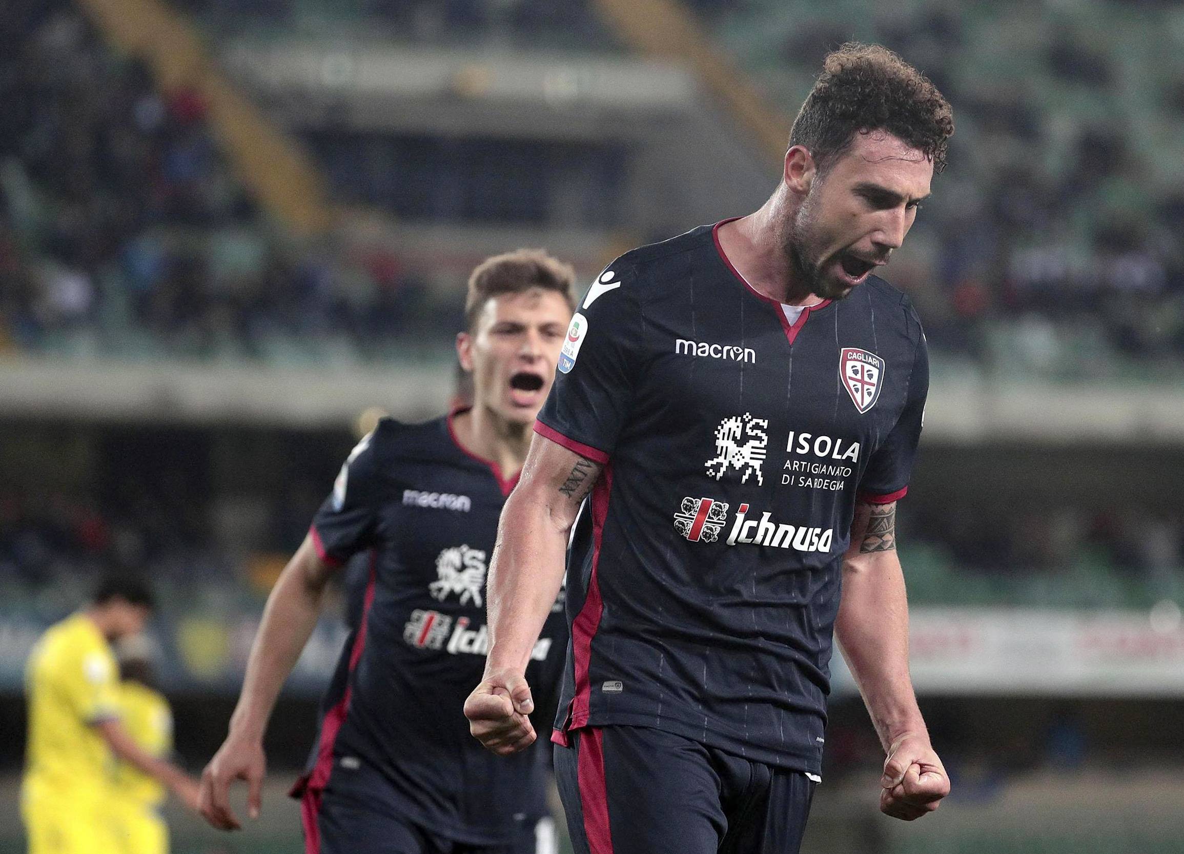 包含佛罗伦萨险胜对手，取得近期首胜的词条