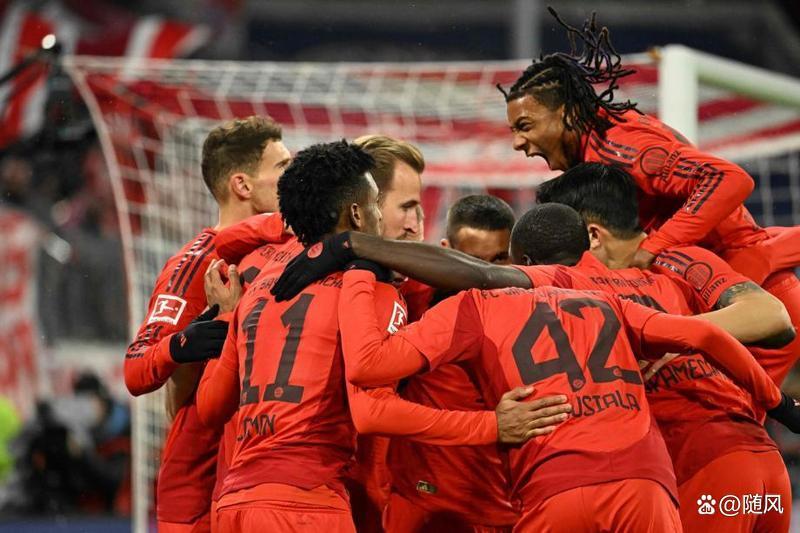 奥格斯堡强势跻身前列,德甲赛场纷乱的简单介绍 奥格斯堡强势跻身前列,德甲赛场纷乱的简单介绍