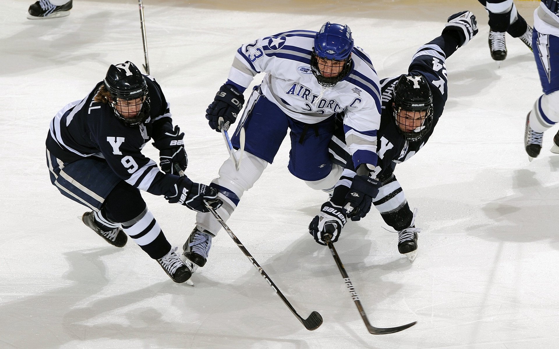 当英格拉姆遇见孟菲斯,大场面先生如何将平凡对决铸成传奇之夜