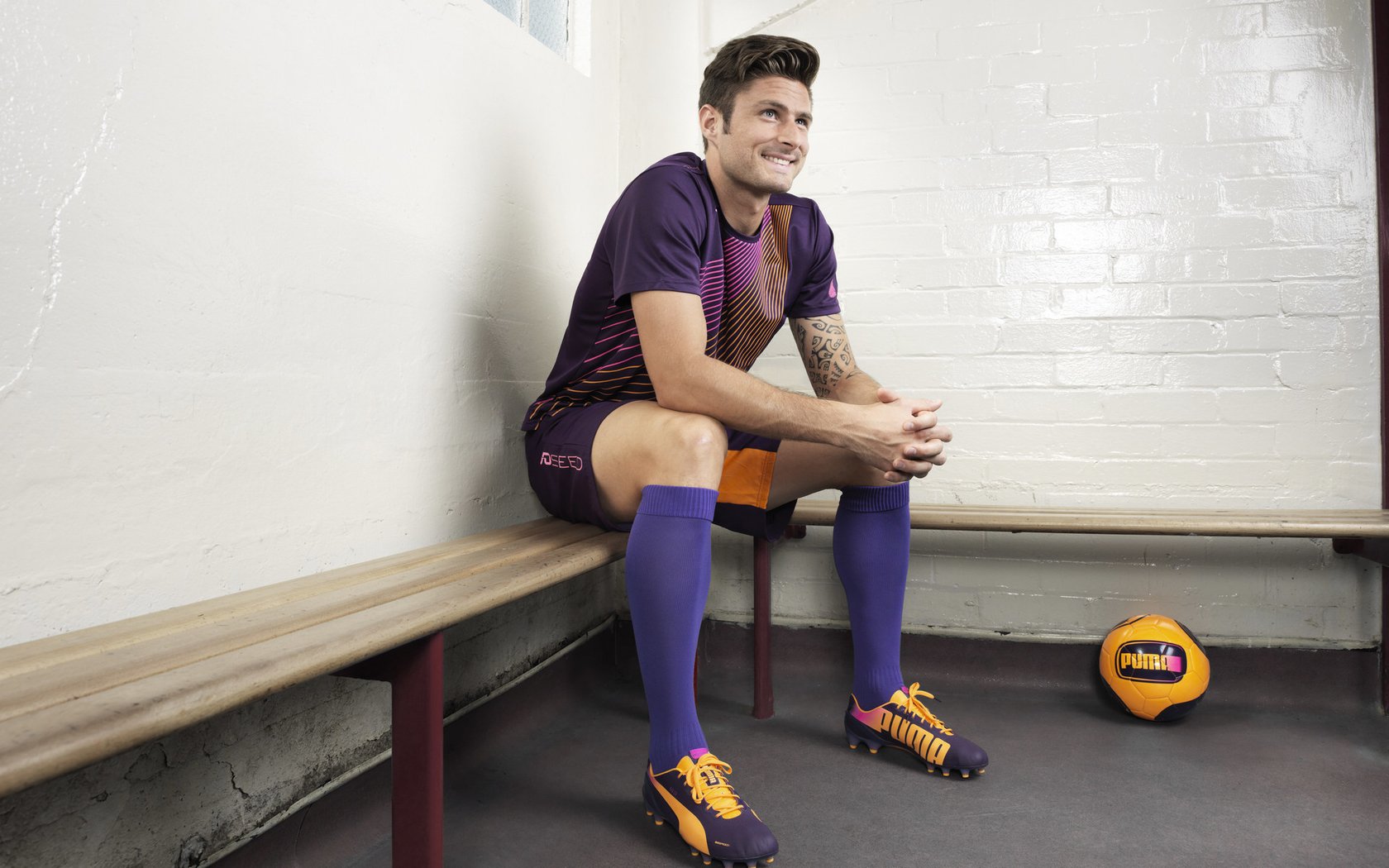 摩纳哥爆冷尤文,莱万成为关键先生的战术解析